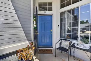 5347 Coral Creek Way, Elk Grove, CA 95758 - Photo 11