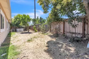 7988 Valley Green Dr, Sacramento, CA 95823 - Photo 25