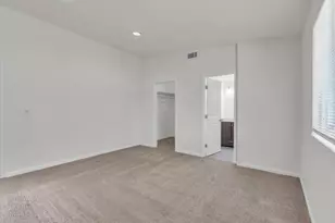 7988 Valley Green Dr, Sacramento, CA 95823 - Photo 11