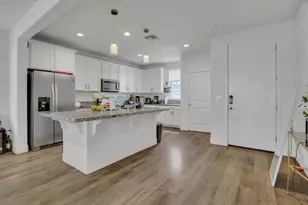 1668 S Macias Pl, Mountain House, CA 95391 - Photo 5