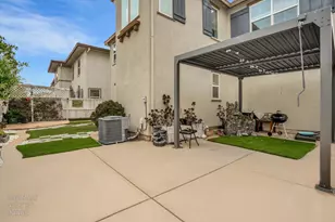 1668 S Macias Pl, Mountain House, CA 95391 - Photo 21
