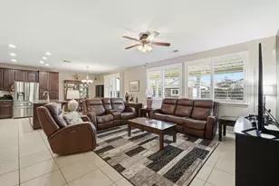 9532 Moss Hill Way, Sacramento, CA 95829 - Photo 11