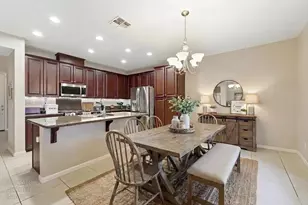 9532 Moss Hill Way, Sacramento, CA 95829 - Photo 3