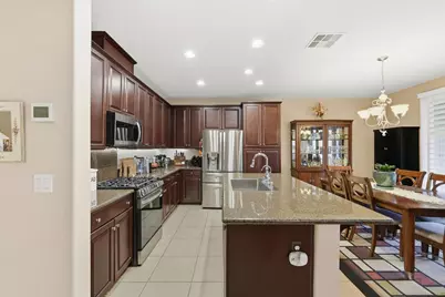 9532 Moss Hill Way, Sacramento, CA 95829 - Photo 13