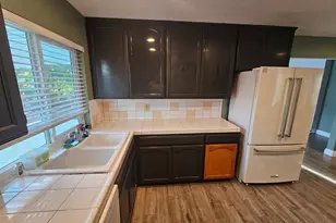 2421 Stanfield Dr, Stockton, CA 95209 - Photo 15