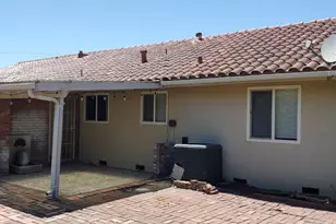 7722 Woodside Dr, Stockton, CA 95207 - Photo 37