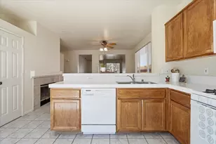 6820 Ranch House Way, Citrus Heights, CA 95621 - Photo 17