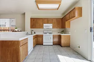 6820 Ranch House Way, Citrus Heights, CA 95621 - Photo 15