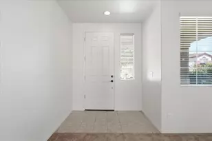 6820 Ranch House Way, Citrus Heights, CA 95621 - Photo 5
