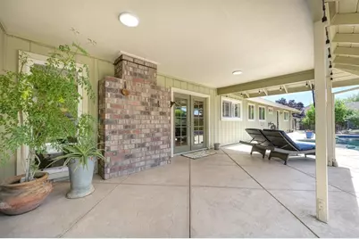 2218 McLaren Drive, Roseville, CA 95661 - Photo 37
