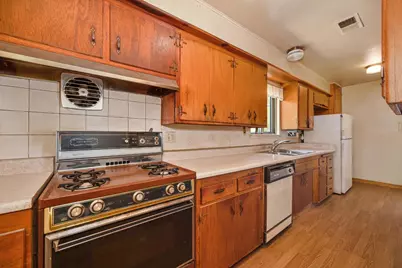4764 Hixon Circle, Carmichael, CA 95608 - Photo 19