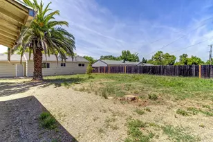 4906 Kitty Hawk St, Fair Oaks, CA 95628 - Photo 39