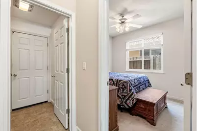 9401 Canmoor Circle, Elk Grove, CA 95758 - Photo 17