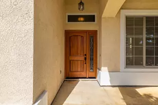 9401 Canmoor Cir, Elk Grove, CA 95758 - Photo 47