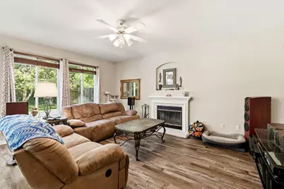 9401 Canmoor Circle, Elk Grove, CA 95758 - Photo 9