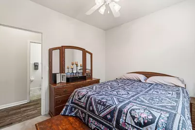 9401 Canmoor Circle, Elk Grove, CA 95758 - Photo 19