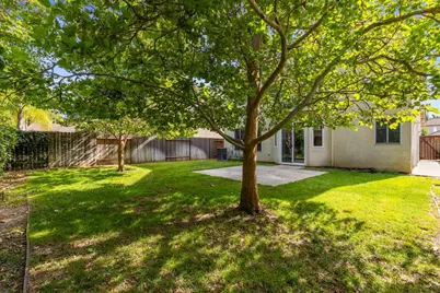 9401 Canmoor Circle, Elk Grove, CA 95758 - Photo 45
