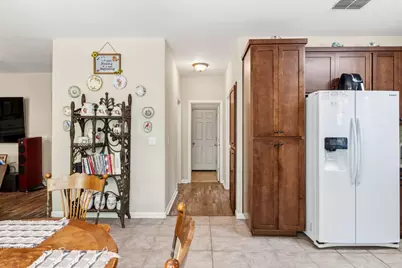 9401 Canmoor Circle, Elk Grove, CA 95758 - Photo 15