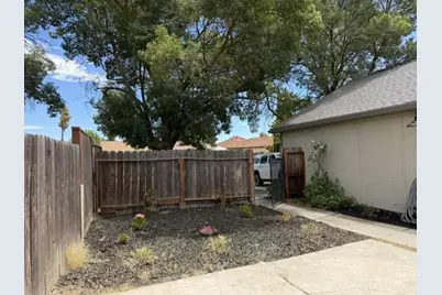 8347 Cherbourg Court, Stockton, CA 95210 - Photo 35