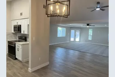 8347 Cherbourg Court, Stockton, CA 95210 - Photo 13