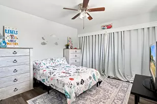 221 W 1st St, Ripon, CA 95366 - Photo 17