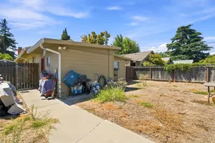 221 W 1st St, Ripon, CA 95366 - Photo 27