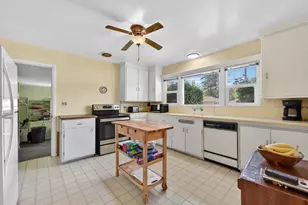 1028 B St, Yuba City, CA 95991 - Photo 7