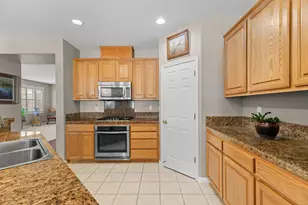 639 Mt Rushmore Dr, Newman, CA 95360 - Photo 17