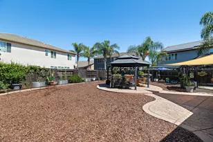 639 Mt Rushmore Dr, Newman, CA 95360 - Photo 43
