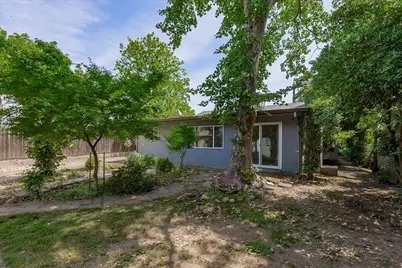 7009 Larkspur Avenue, Citrus Heights, CA 95610 - Photo 31