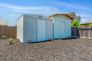 4105 Faith Ln, Modesto, CA 95355 - Photo 27