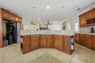 7300 S Frick Rd, Stockton, CA 95215 - Photo 21