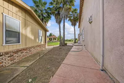 7300 S Frick Road, Stockton, CA 95215 - Photo 75