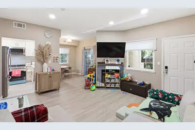 977 Warburton Avenue #301, Santa Clara, CA 95050 - Photo 15