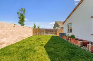 209 Dogwood Ranch Wy, Patterson, CA 95363 - Photo 37