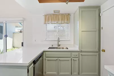 7405 Monogram Drive, Sacramento, CA 95842 - Photo 11