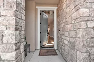 4623 Flagstaff Dr, Folsom, CA 95630 - Photo 3