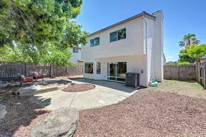 8090 Calle Royale Way, Sacramento, CA 95823 - Photo 35
