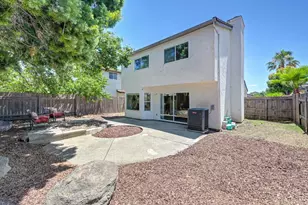 8090 Calle Royale Way, Sacramento, CA 95823 - Photo 35