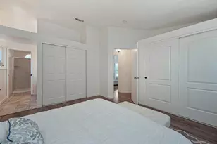 8090 Calle Royale Way, Sacramento, CA 95823 - Photo 27