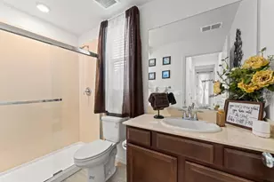 118 Chickadee Ln, Gilroy, CA 95020 - Photo 45
