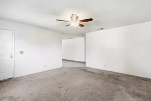 252 Carlsbad Pl, Woodland, CA 95695 - Photo 5
