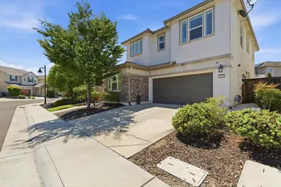 1630 Lion Street, Rocklin, CA 95765 - Photo 3
