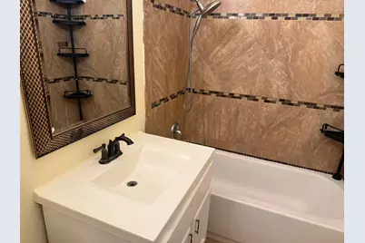 881 Douglas Street, West Sacramento, CA 95605 - Photo 5