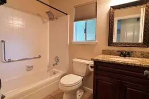 936 Commons Dr, Sacramento, CA 95825 - Photo 15