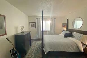 936 Commons Dr, Sacramento, CA 95825 - Photo 9