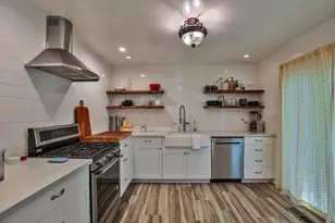 936 Commons Dr, Sacramento, CA 95825 - Photo 1