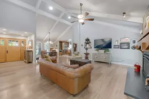 1 Porto Santo Ct, Sacramento, CA 95831 - Photo 5