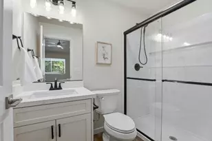7330 Stratford Pl, Sacramento, CA 95842 - Photo 23