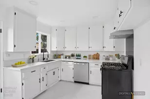 1042 Grove Ave, Gustine, CA 95322 - Photo 11
